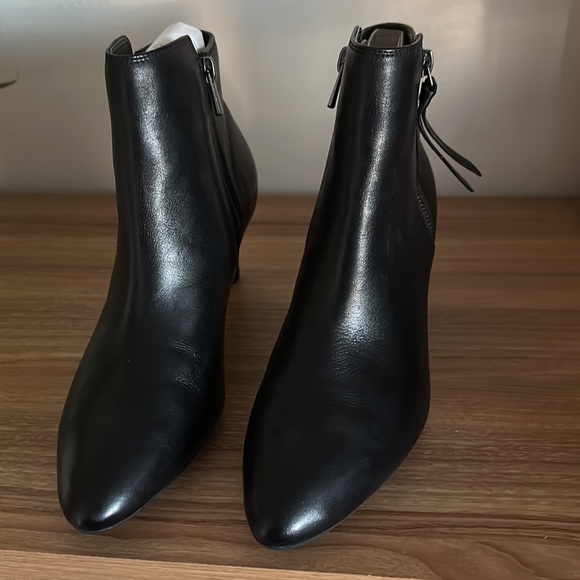 Clarks Calla Blossom boots - Picture 3 of 8